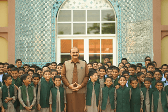 Students group photo at Pakistan Sweet Home